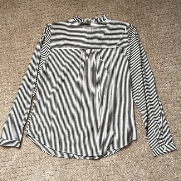Talbots Long Sleeve Button Front Shirt - Picture 2 of 3